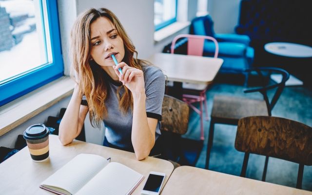 Do you get confused too... or to?